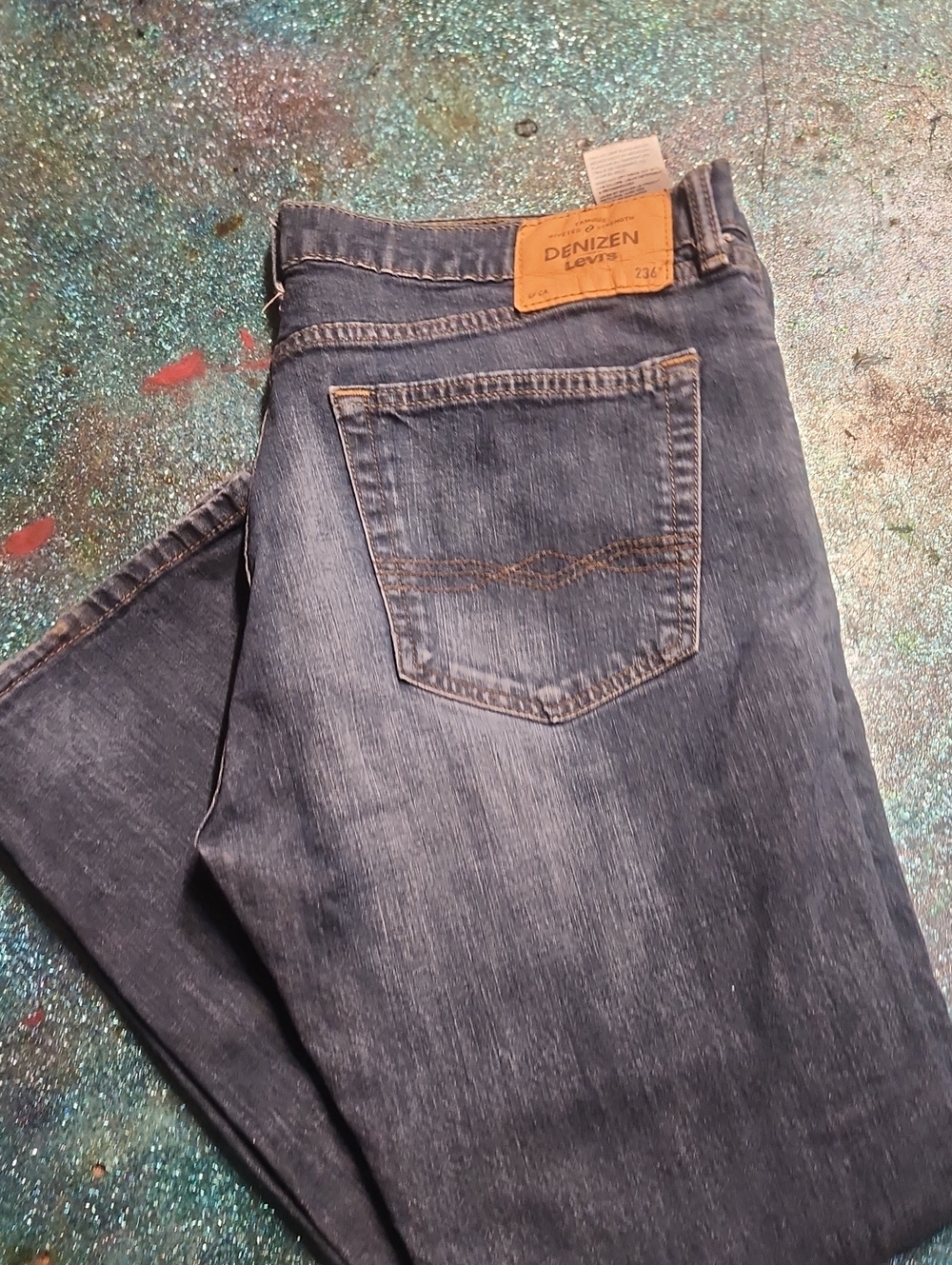 Denizen from Levi's Men's Faded Blue Straight Jeans